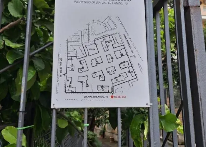 Room For Rent In Roma Conca D\'Oro Near Subway Line B