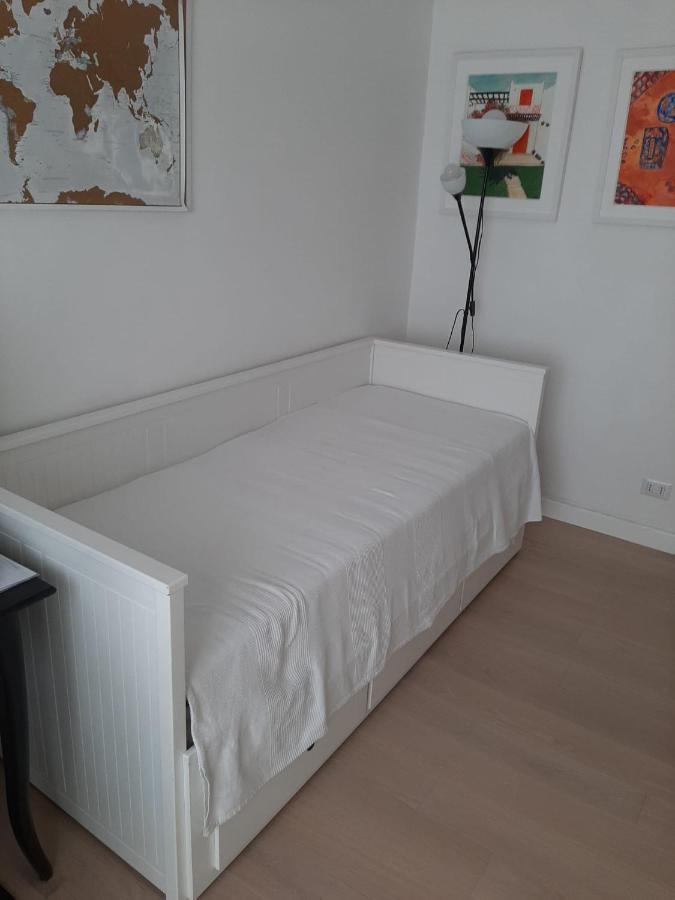 Privatunterkunft For Rent In Conca D'oro Near Subway Line B *